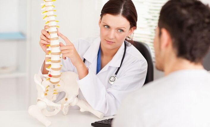 A nyaki osteochondrosis kezelésének felírásához orvoshoz kell fordulni